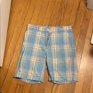 Vineyard vines plaid shorts